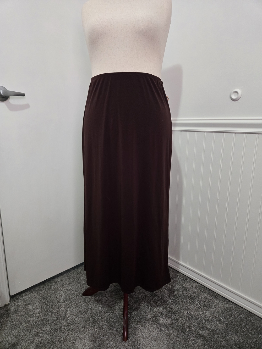 Classic Brown Maxi Skirt with Stretch Waist